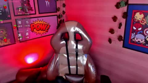 Snapshot of lilameow222 chatting on April 27, 2026, 2:04 pm Lila online show from April 27, 2026, 2:04 pm