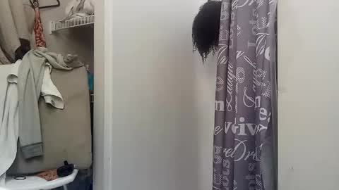 lilbody1 online show from November 20, 2025, 5:18 am