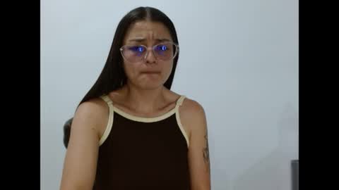 Valeri Villalobos  IG villa lobosvaleri online show from June 4, 2026, 1:44 am