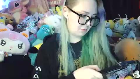 Snapshot of lilemmy1999 chatting on December 18, 2024, 8:03 pm emily ryanson online show from December 18, 2024, 8:03 pm