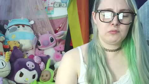 Snapshot of lilemmy1999 chatting on November 7, 2025, 12:32 am emily ryanson online show from November 7, 2025, 12:32 am