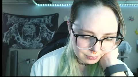 emily ryanson online show from May 5, 2026, 7:55 pm