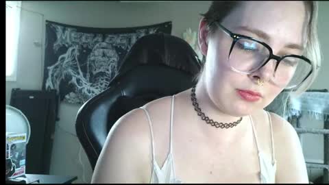 emily ryanson online show from May 18, 2026, 8:47 pm