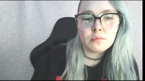 emily ryanson online show from June 1, 2026, 8:10 pm