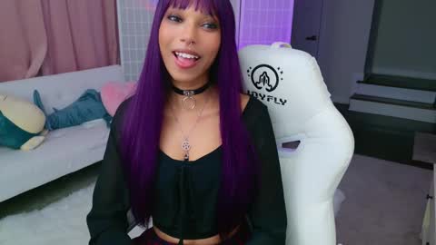 evie online show from February 28, 2025, 2:09 am