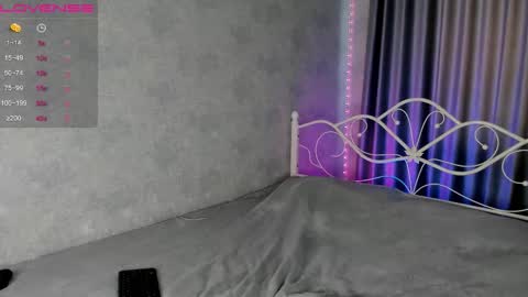 lilflexxy online show from September 12, 2025, 11:21 am