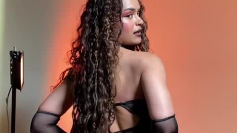 Snapshot of lili_evanss chatting on July 28, 2026, 12:45 pm lili_evanss online show from July 28, 2026, 12:45 pm