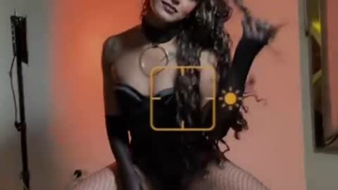 Snapshot of lili_evanss chatting on July 31, 2026, 7:13 pm lili_evanss online show from July 31, 2026, 7:13 pm