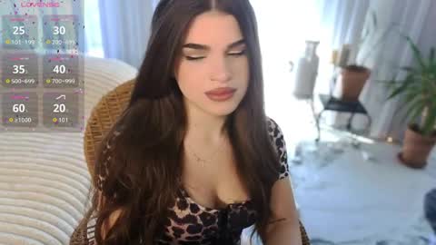 Snapshot of lili_hotly chatting on May 28, 2026, 5:49 am Lilit online show from May 28, 2026, 5:49 am