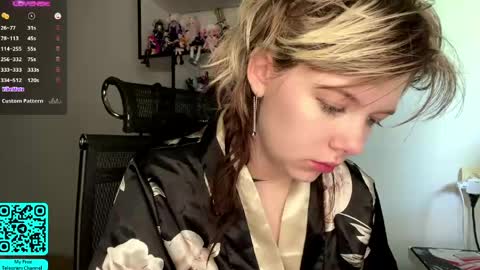 Lilian online show from May 10, 2026, 7:13 am
