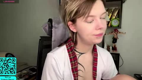 Lilian online show from June 5, 2026, 7:14 am