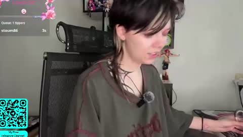 Lilian online show from June 21, 2026, 7:11 am