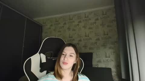 liliawoolf online show from January 12, 2026, 6:35 pm