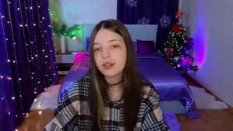 Lili Bakery online show from December 16, 2024, 10:56 pm