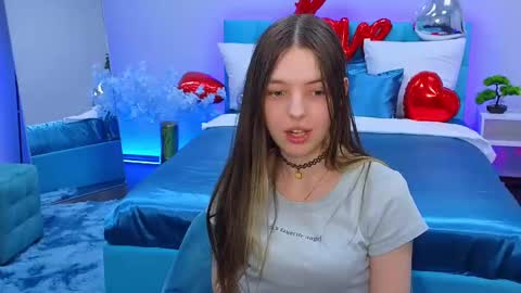 Lili Bakery online show from February 21, 2025, 7:23 am