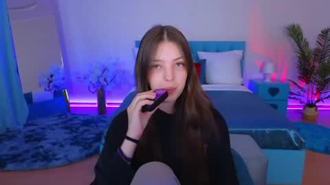 Snapshot of lilibakery chatting on June 12, 2026, 2:32 am Lili Bakery online show from June 12, 2026, 2:32 am
