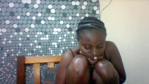 liligal online show from June 28, 2026, 8:37 pm
