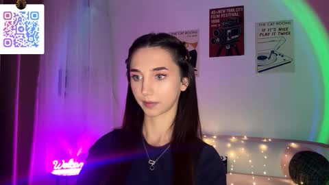 Lina online show from March 9, 2026, 10:25 pm