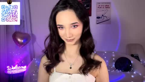 Lina online show from June 6, 2026, 10:25 pm