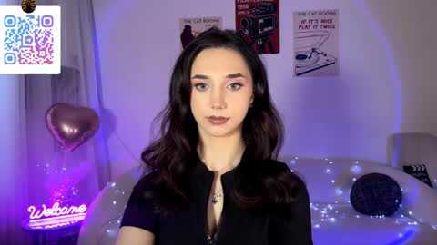 Lina online show from June 8, 2026, 1:28 am