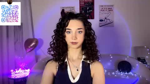 Lina online show from June 16, 2026, 10:12 pm