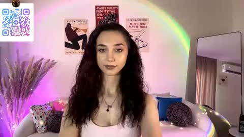 Lina online show from July 14, 2026, 2:05 am