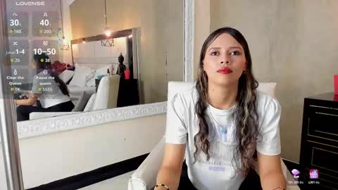 LilyJensen online show from November 6, 2025, 8:54 pm