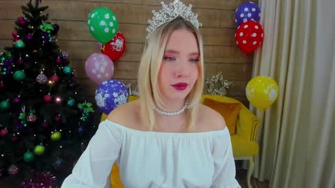 Snapshot of lililinn chatting on December 26, 2024, 5:15 am LiliLinn online show from December 26, 2024, 5:15 am