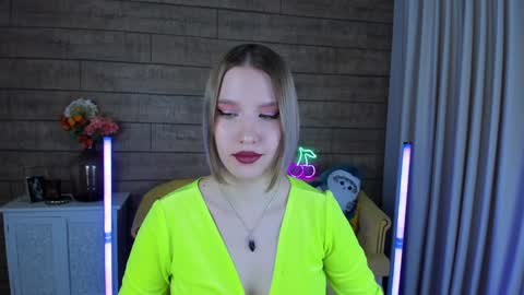 Snapshot of lililinn chatting on January 28, 2025, 11:06 am LiliLinn online show from January 28, 2025, 11:06 am