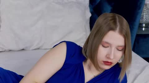 Snapshot of lililinn chatting on February 27, 2025, 4:52 am LiliLinn online show from February 27, 2025, 4:52 am