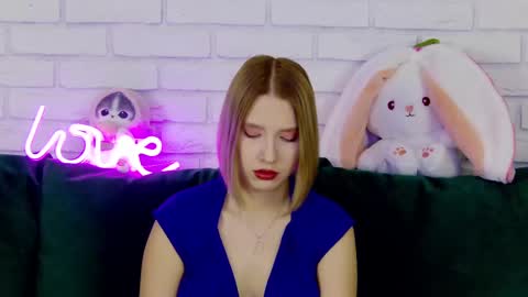 Snapshot of lililinn chatting on March 7, 2025, 4:24 am LiliLinn online show from March 7, 2025, 4:24 am