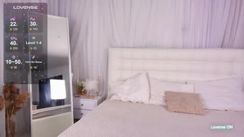 Snapshot of lilit_1love chatting on September 17, 2025, 4:52 pm Lilit online show from September 17, 2025, 4:52 pm