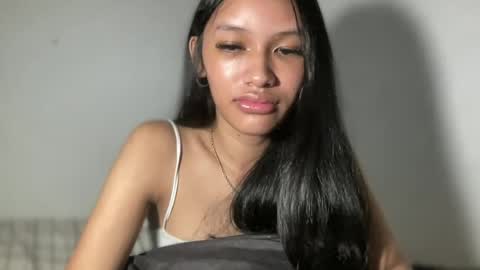 Snapshot of lilit_sensual chatting on June 18, 2026, 4:24 am Chloe online show from June 18, 2026, 4:24 am