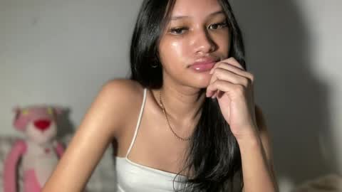 Snapshot of lilit_sensual chatting on June 25, 2026, 2:44 am Chloe online show from June 25, 2026, 2:44 am