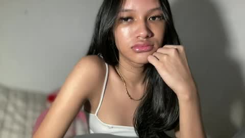 Snapshot of lilit_sensual chatting on June 26, 2026, 3:44 am Chloe online show from June 26, 2026, 3:44 am