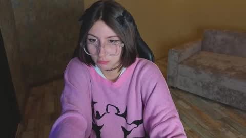 Lilit online show from December 16, 2025, 3:22 am