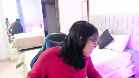 Snapshot of lilith_ayanami chatting on April 20, 2026, 12:19 pm lilith online show from April 20, 2026, 12:19 pm