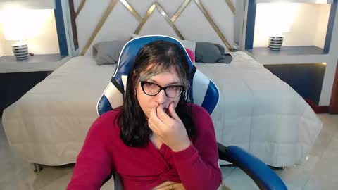 Snapshot of lilith_ayanami chatting on May 22, 2026, 2:22 pm lilith online show from May 22, 2026, 2:22 pm