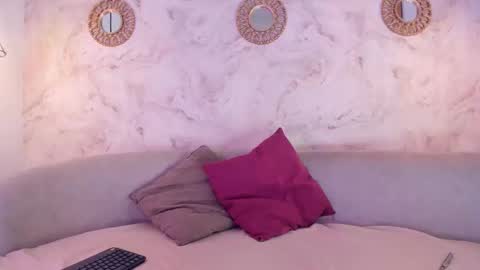 Snapshot of lilith_blaze_ chatting on February 1, 2026, 12:48 pm Lilith online show from February 1, 2026, 12:48 pm