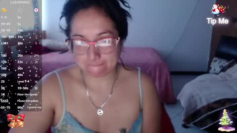 Snapshot of lilith_camp chatting on December 3, 2024, 12:16 pm Laura lopez online show from December 3, 2024, 12:16 pm