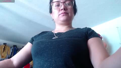 Snapshot of lilith_camp chatting on December 6, 2024, 4:38 pm Laura lopez online show from December 6, 2024, 4:38 pm