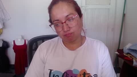 Snapshot of lilith_camp chatting on January 18, 2025, 4:10 pm Laura lopez online show from January 18, 2025, 4:10 pm