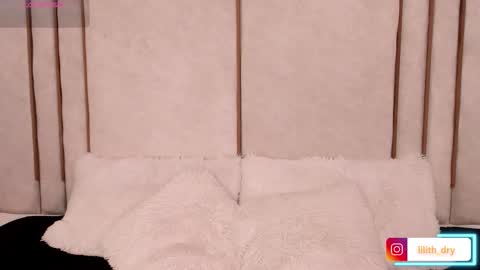 lilith_dry online show from September 11, 2025, 2:28 pm