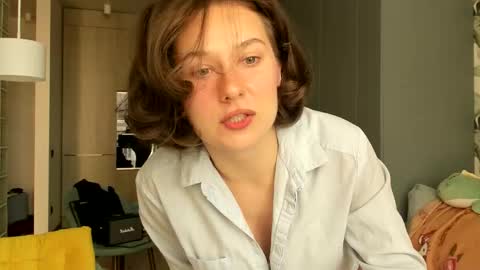 lilith online show from October 3, 2025, 1:52 pm