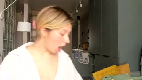 Snapshot of lilith_lutherlow chatting on March 15, 2026, 11:49 am lilith online show from March 15, 2026, 11:49 am