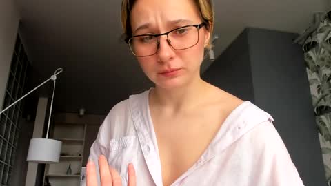 Snapshot of lilith_lutherlow chatting on April 9, 2026, 1:49 pm lilith online show from April 9, 2026, 1:49 pm