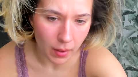 Snapshot of lilith_lutherlow chatting on April 10, 2026, 11:15 am lilith online show from April 10, 2026, 11:15 am