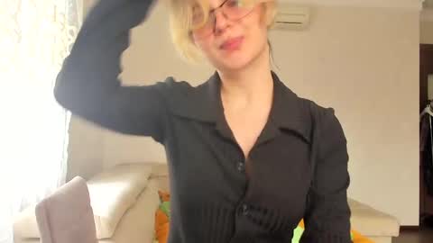 lilith online show from May 31, 2026, 9:49 am