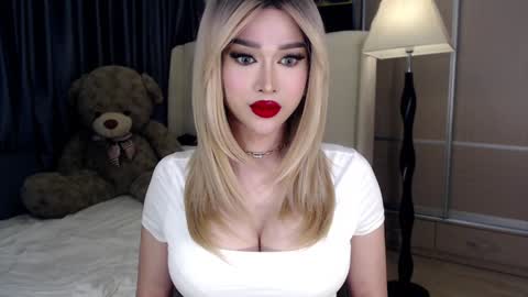 QUEEN LILITH BORBON online show from January 8, 2025, 8:06 am