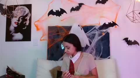 Lilith Nocturne online show from October 27, 2025, 7:29 pm